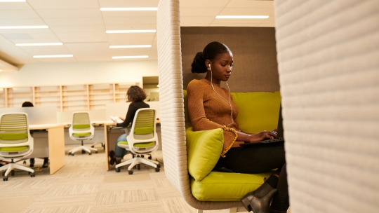 Innovacom_UniversiteStPaul_Lifestyle_3.14.201927473.jpg